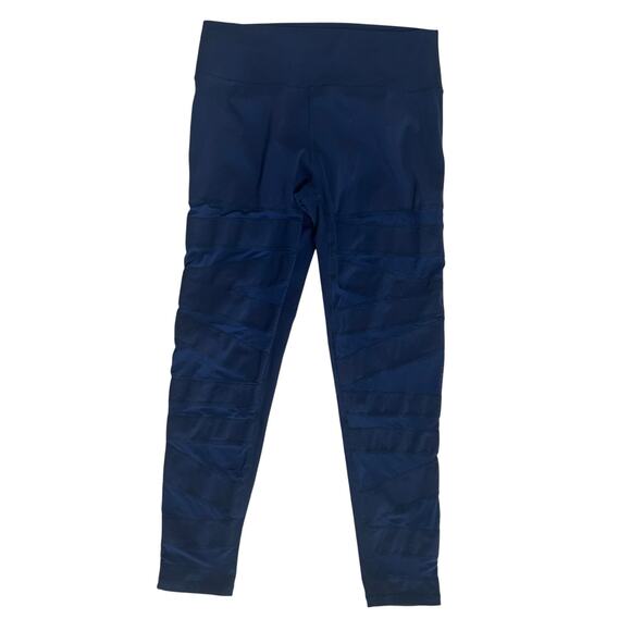 TYC Till You Collapse Navy Blue
Leggings Active Sz XL Front
Mesh Cutout Design - Picture 1 of 9